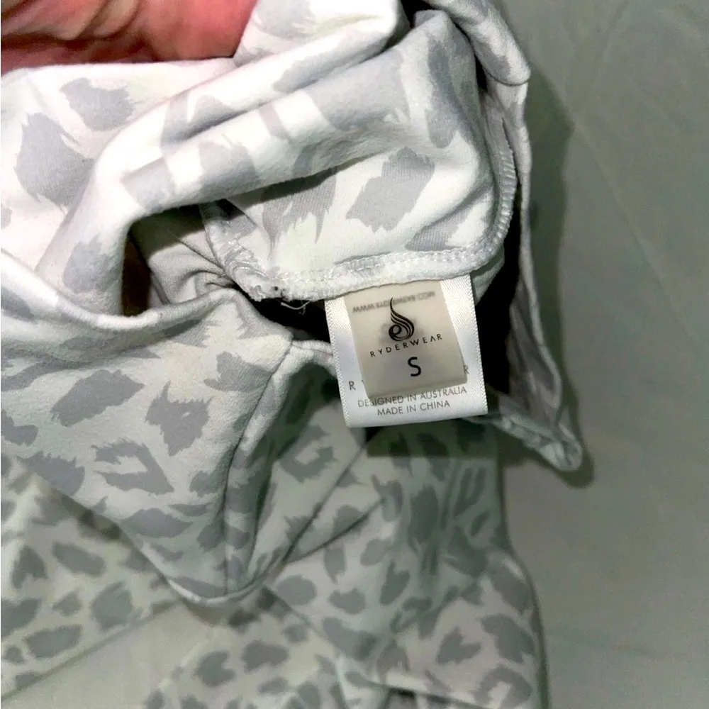 Ryderwear matching top and leggings! - Image 4