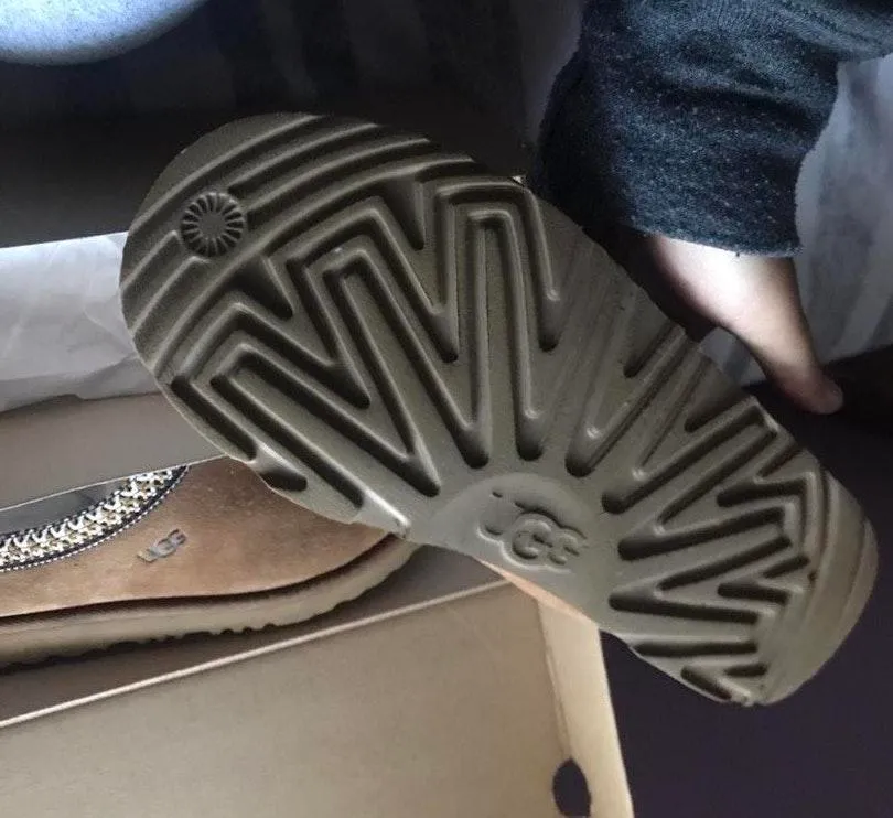 UGG Slippers - Image 3