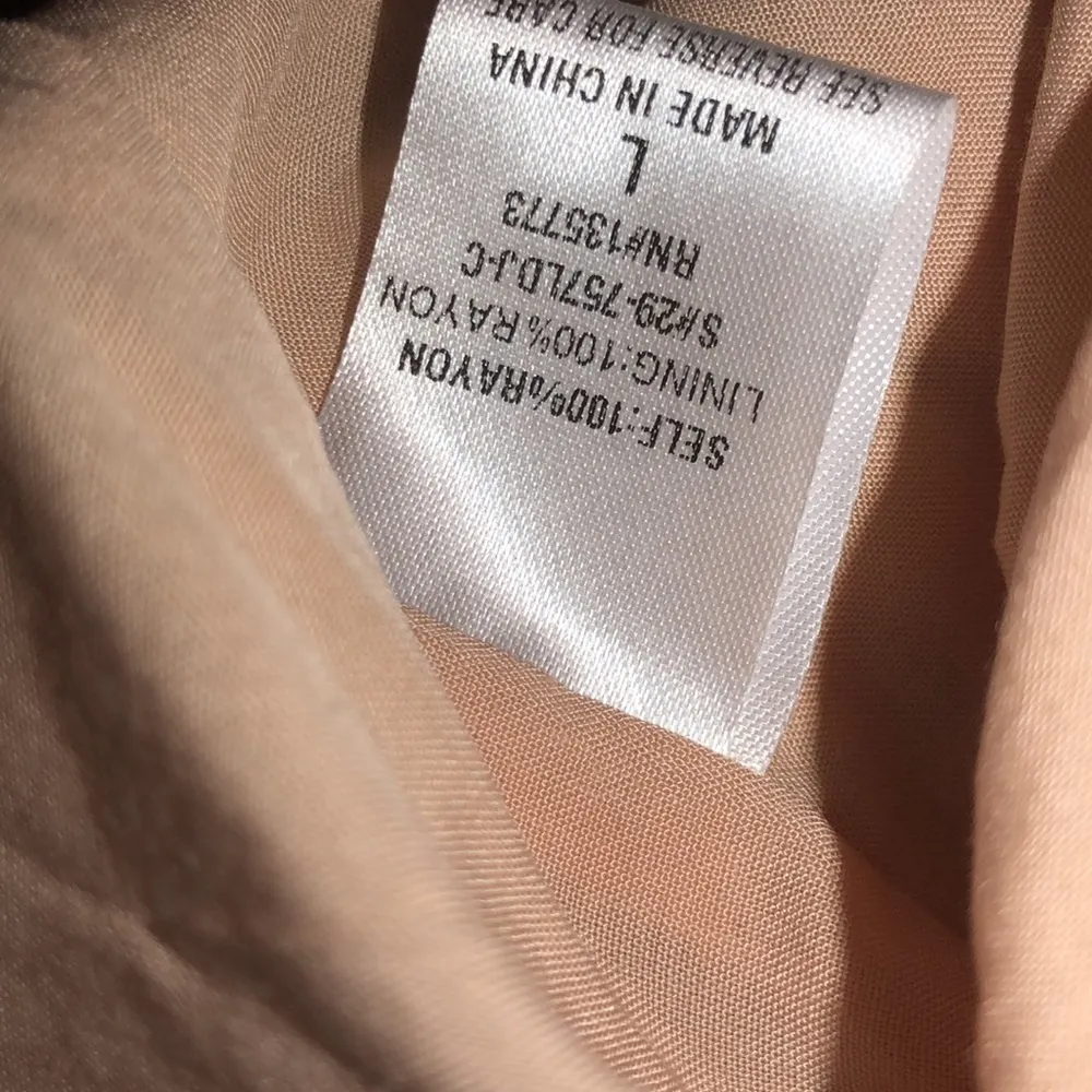 Karlie large peach floral smocked tiered dress - Image 9