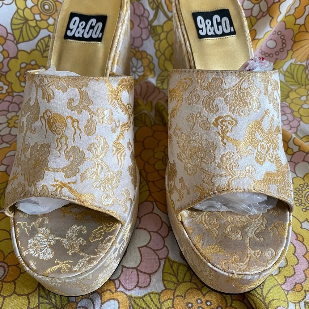 90s Gold Satin Dragon and Flower Platforms Size 7 - Image 2