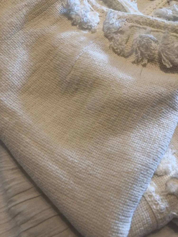 Hallelu White Tassel Set - Image 5