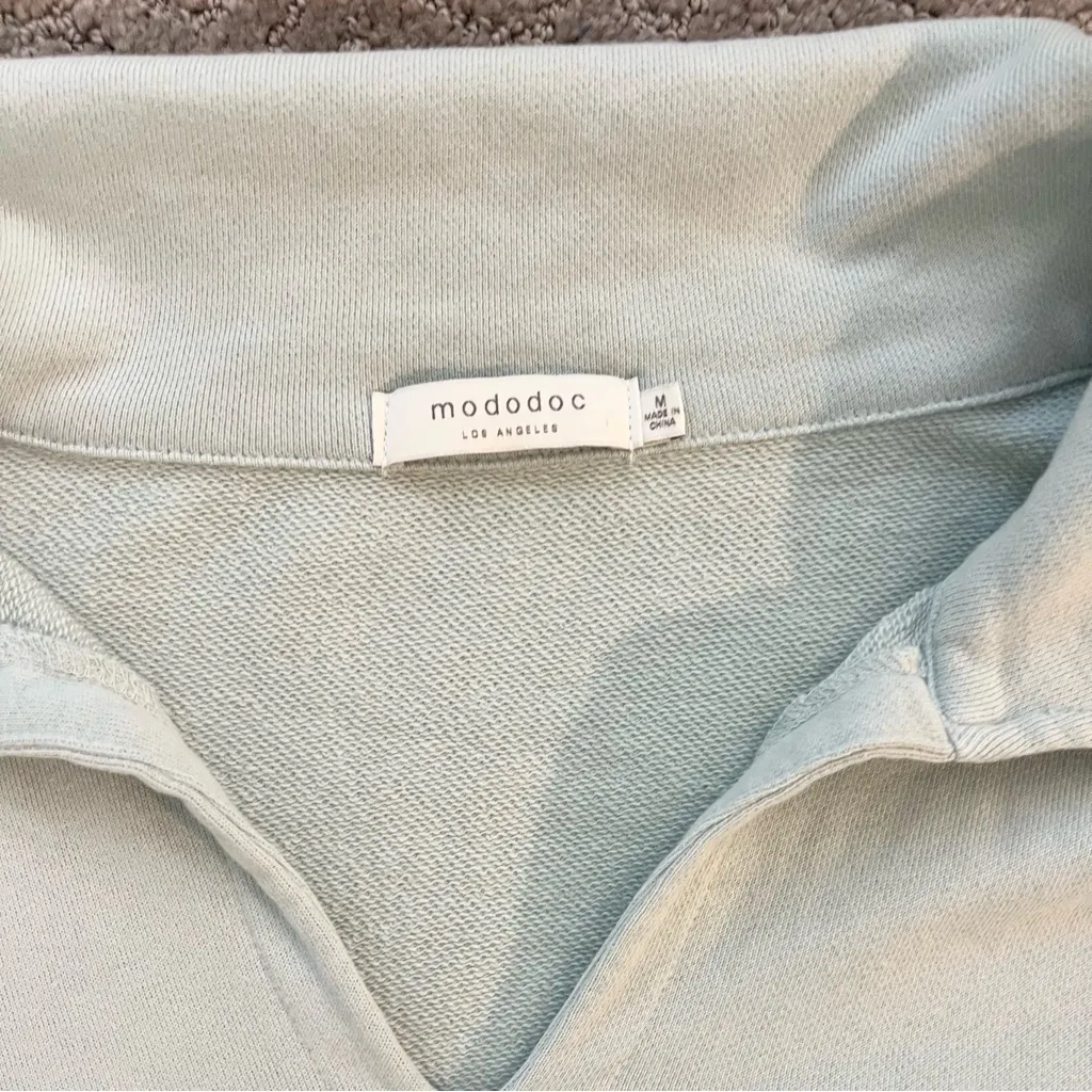 EUC Mododoc Los Angeles Light Green Oversize Sweatshirt, Size Medium - Image 7