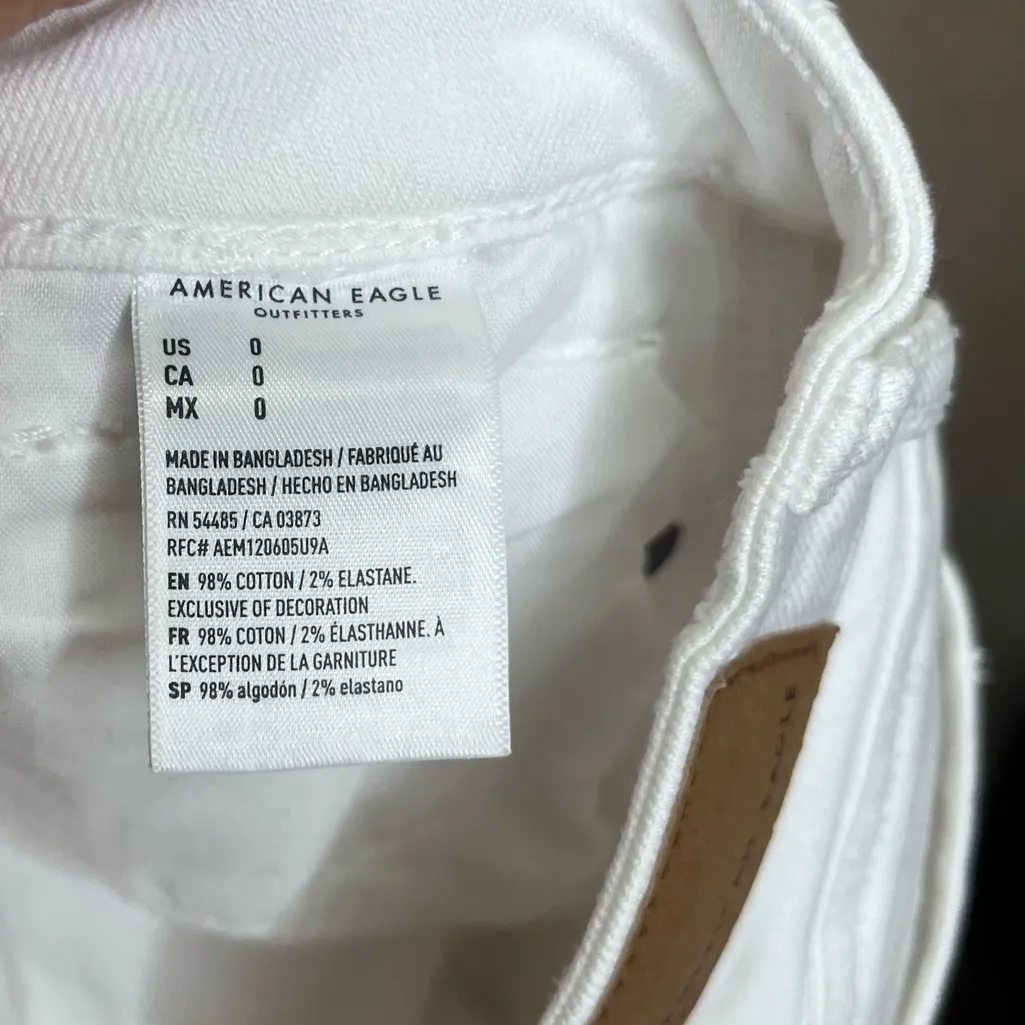 American Eagle Outfitters White Jean Shorts - Image 6
