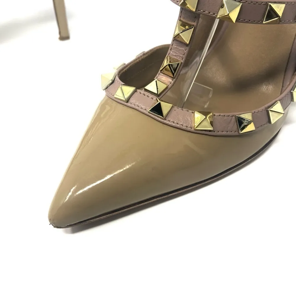 Valentino Garavani Rockstud Pumps – Beige Patent Leather, Size 39 (US 9) - Image 4