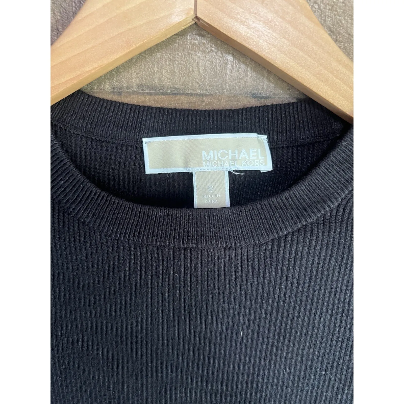 Michael Michael Kors Black Flounce-Sleeve Cold-Shoulder Top - Size‎ Small - Image 3