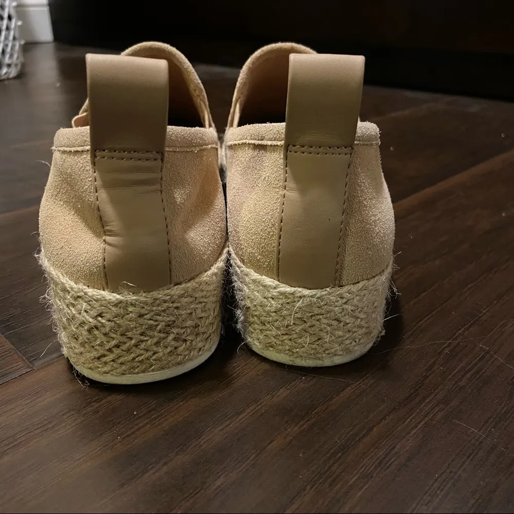 Nwob Dolce vita suede Espadrille slip on size 8 - Image 3