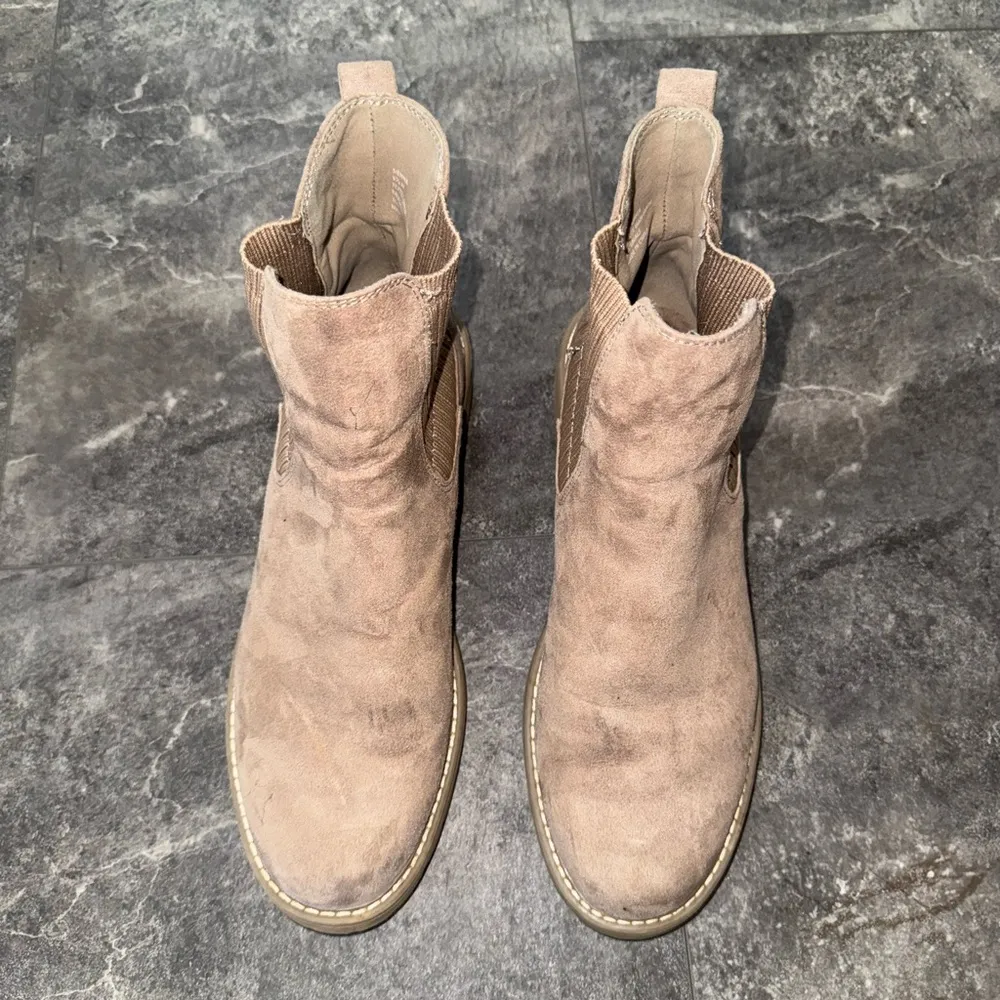 Black Rivet Sienna Chelsea Boots Size 9.5 - Image 3