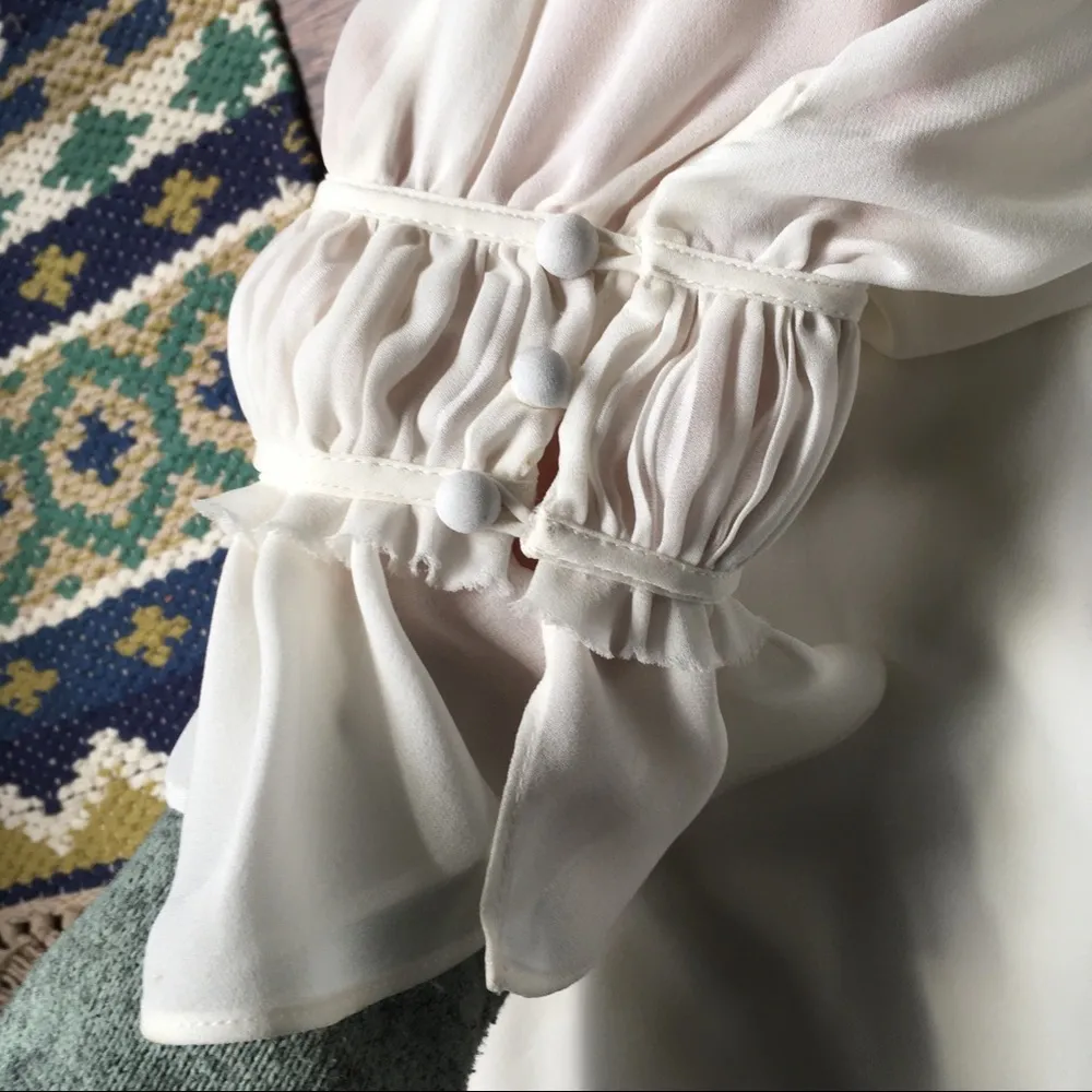 Delicate Cinq a Sept White Silk Shirt w/ Ruffles - Image 6