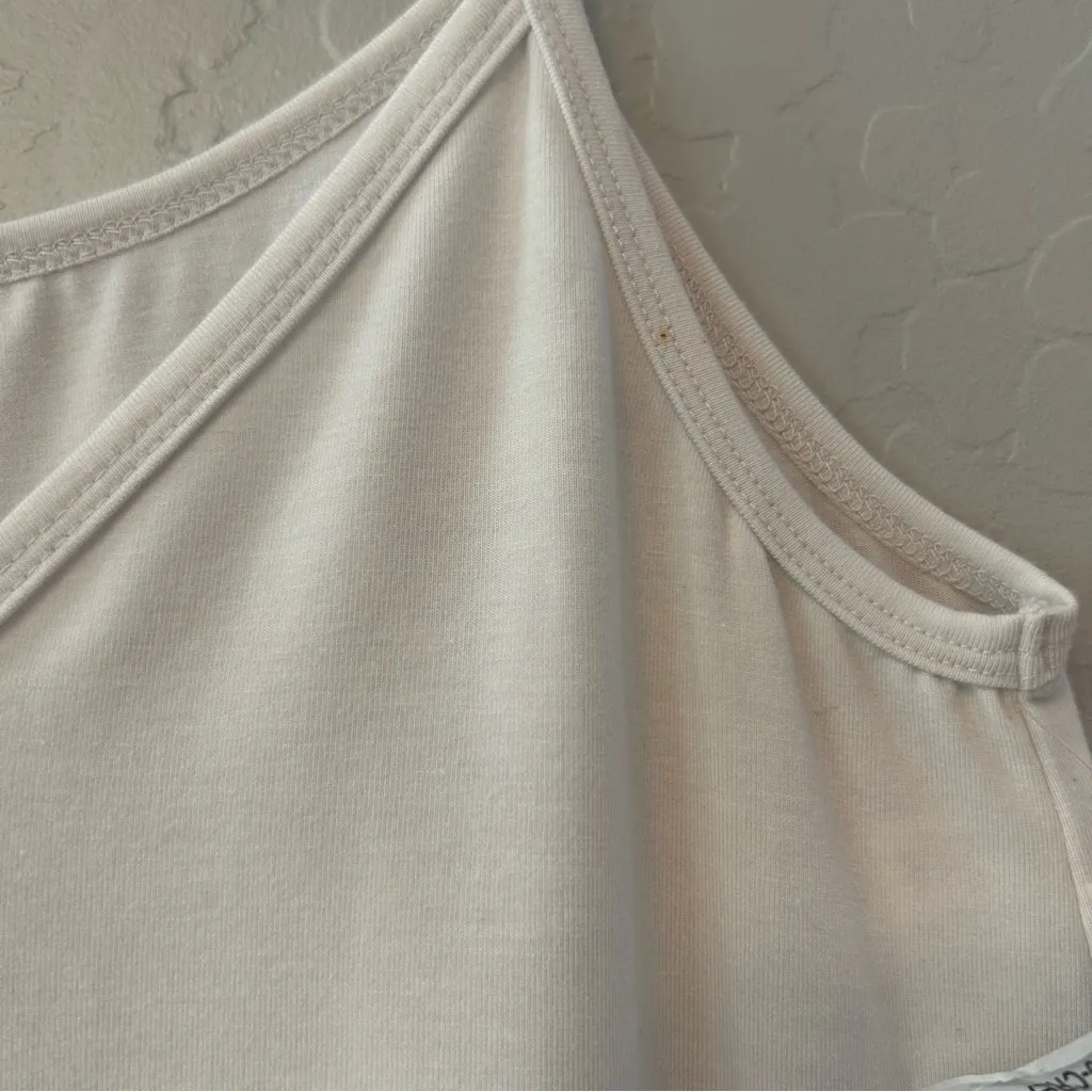 ⭐️Zenana white somewhere sunny reversible tank top new size small - Image 5