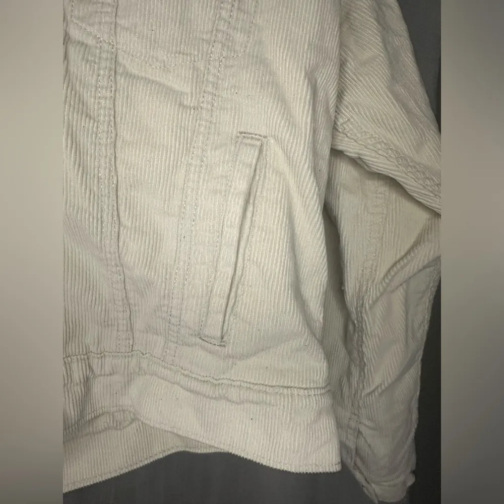 Levi's Sherpa lined jacket XS cream NWT womens Corduroy - pockets trucker jacket - Image 8