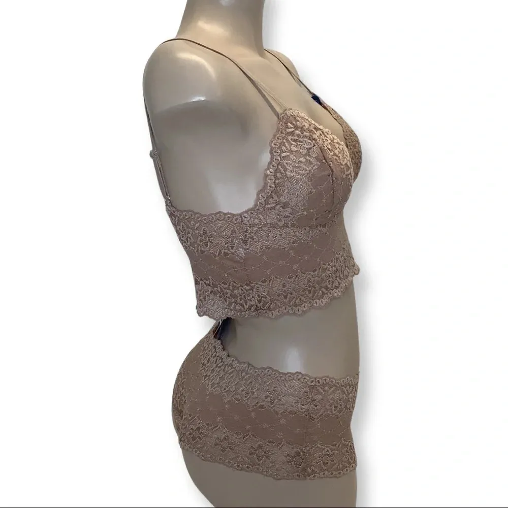 Zuliana Size Medium Tan 2pc Lace Lingerie Set. Made in Brazil. New With Tags - Image 2