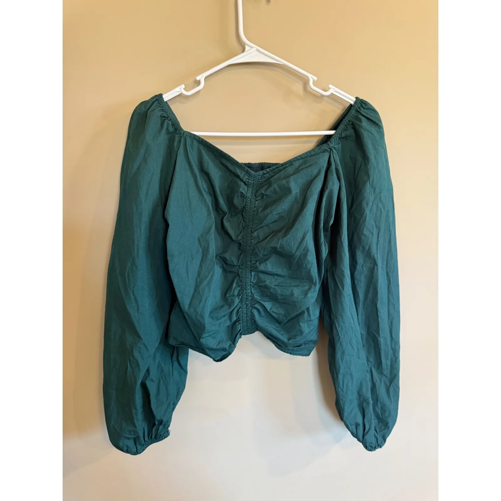 GAP Women Square Neck Smocked Ruched Long Sleeve Crop Top Green Medium - Image 3