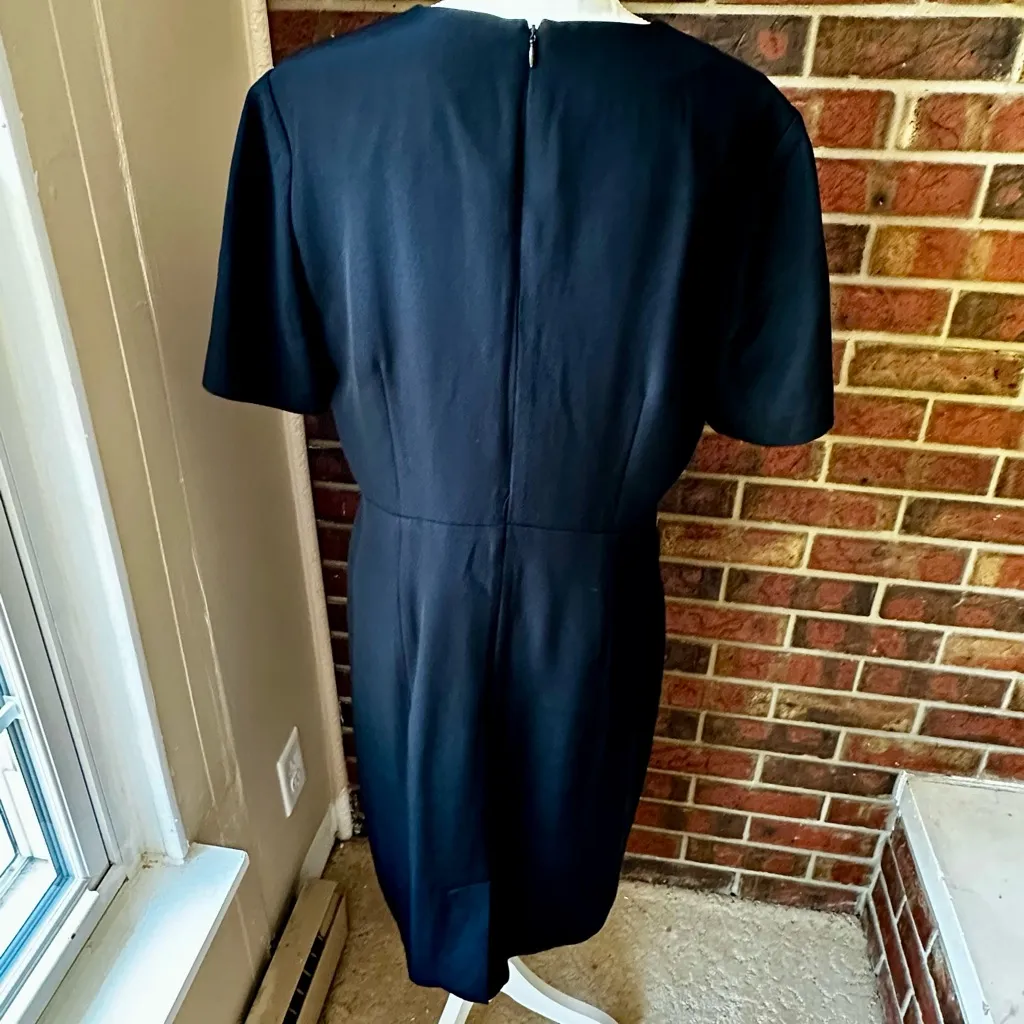 Claiborne Black Dress Gold Bold Metal Floral Buttons Working Girl Boss Babe Vibe Size 14 - Image 10