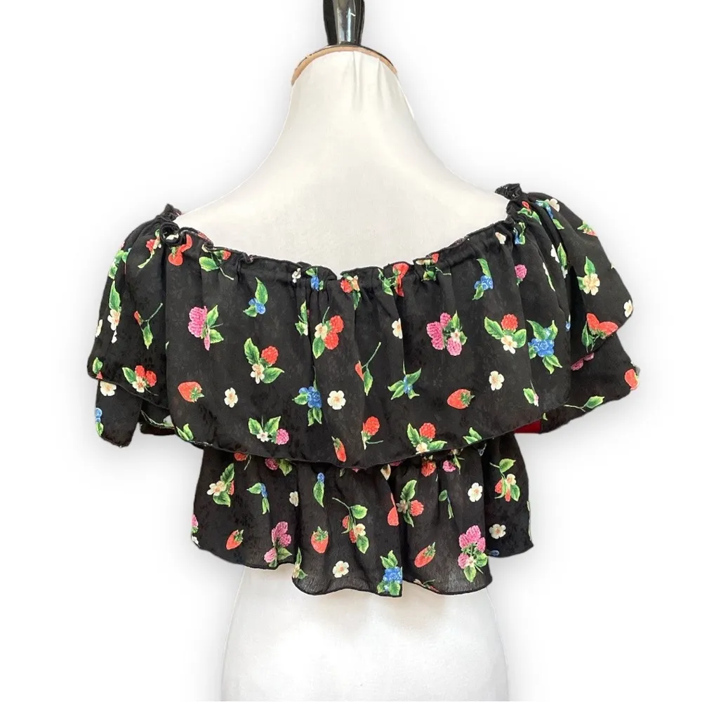 Zara Berries and Flowers Ruffle Crop Top Black Size Large - Image 2