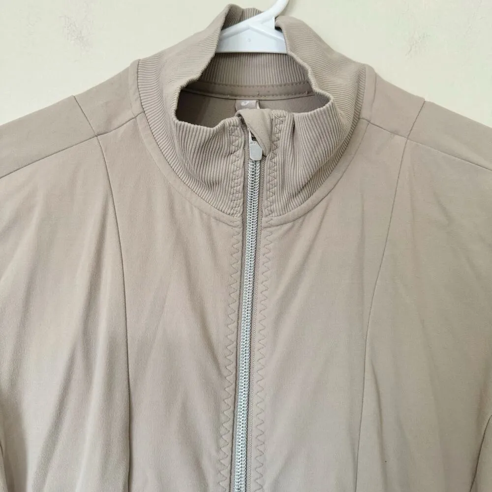 Athleta Shanti Jacket Yoga Workout Zip Front Stand Up Collar Powervita in Quail - Image 3