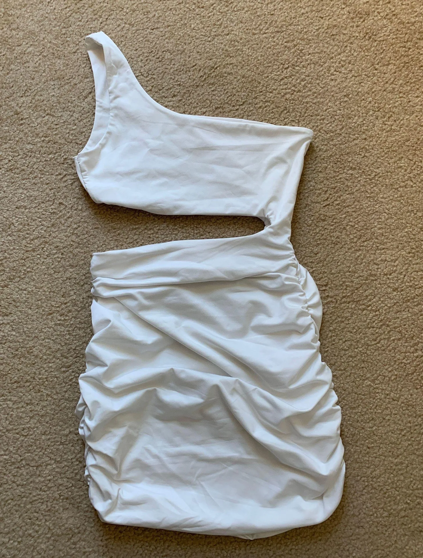 white cut out dress Size M - Image 2