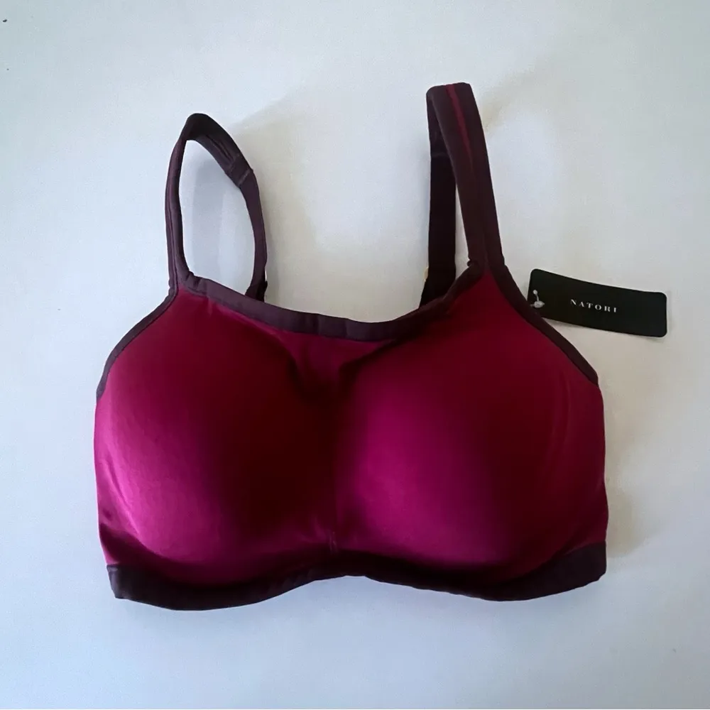 NWOT Natori Yogi 32C  Yoga Sports Bra NWT - Image 2