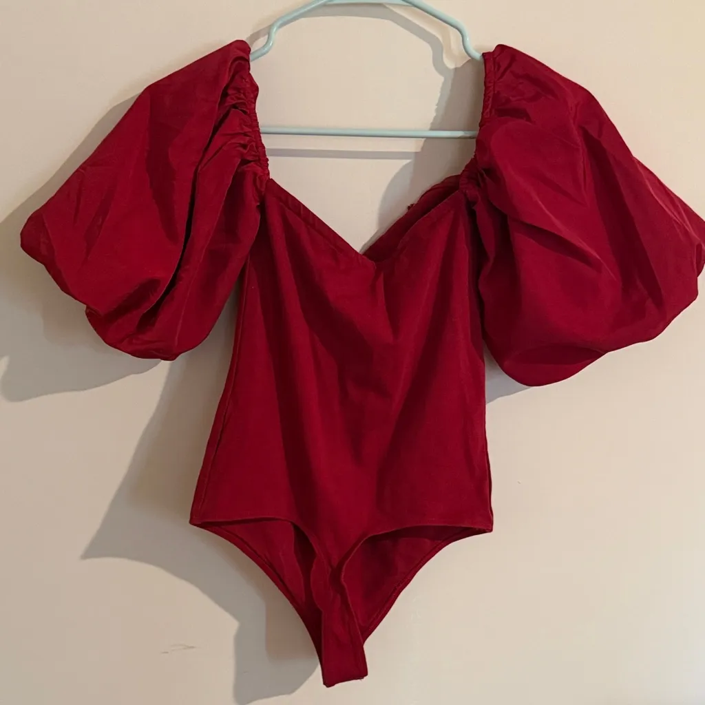 New whithtag Express Bold Red Puff Sleeve Bodysuit - Image 9
