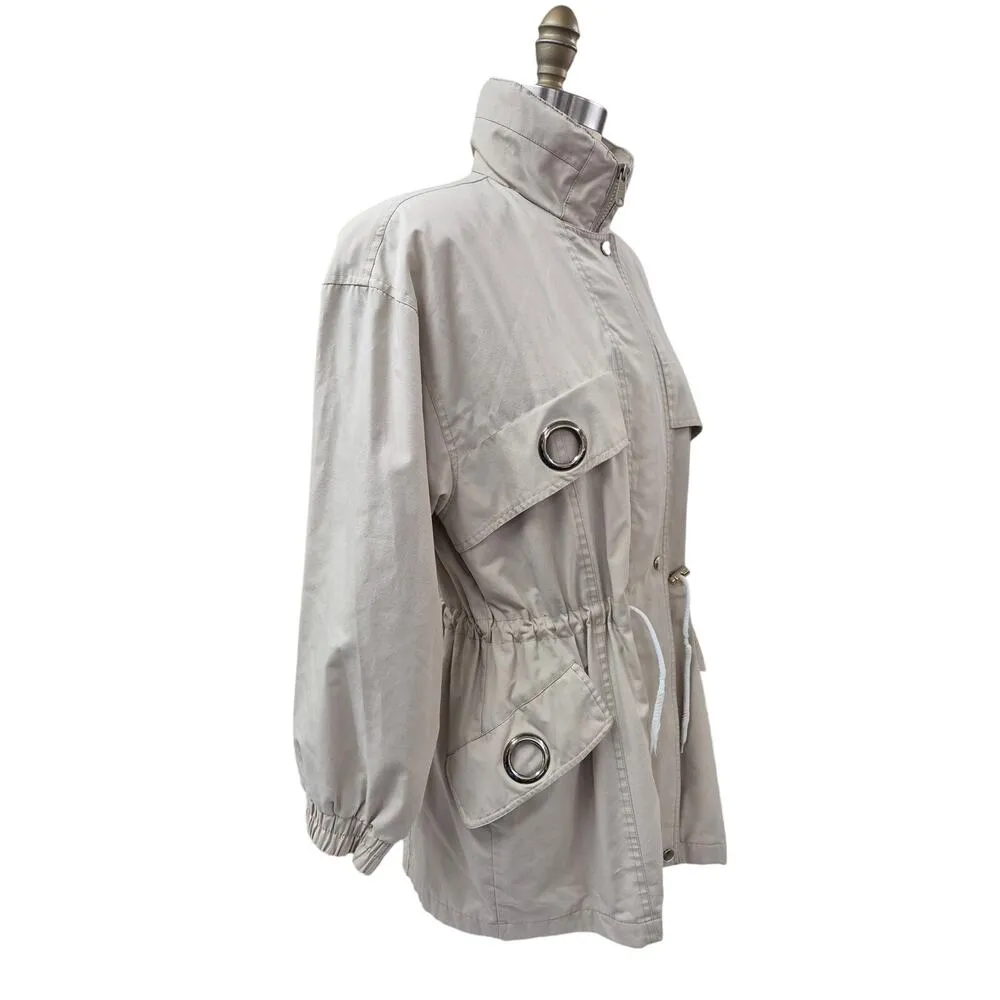 Towne London Fog Fully Lined Khaki Trench Coat Women Sz M Unique Metal Trim - Image 2