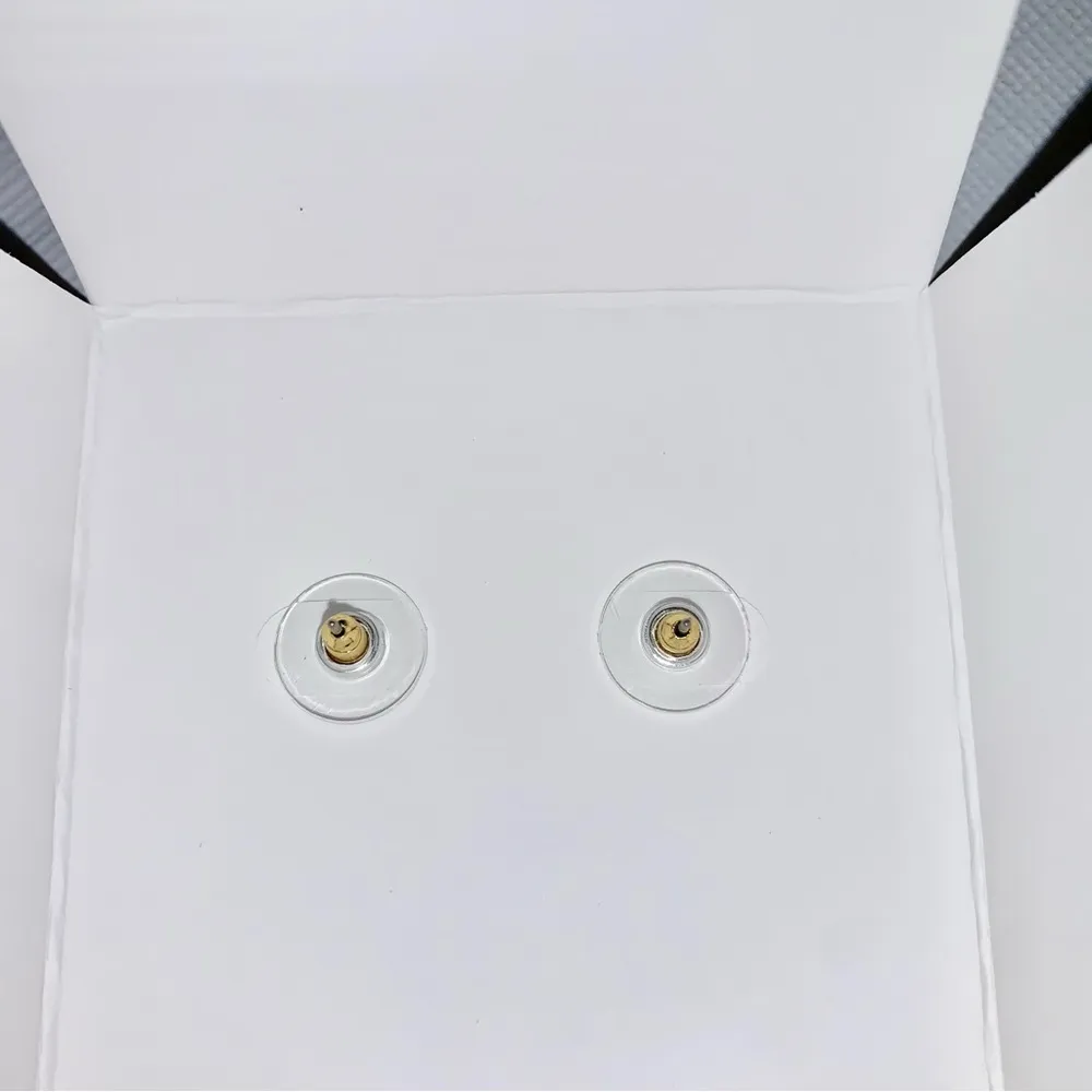 Kate Spade Pearl earrings with golden crown/sun detail - “flying colors” cream - Image 8