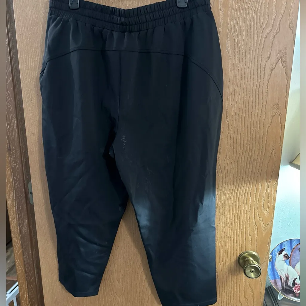 Sweaty Betty London Women’s Cropped Pants Black Size XL - Image 6