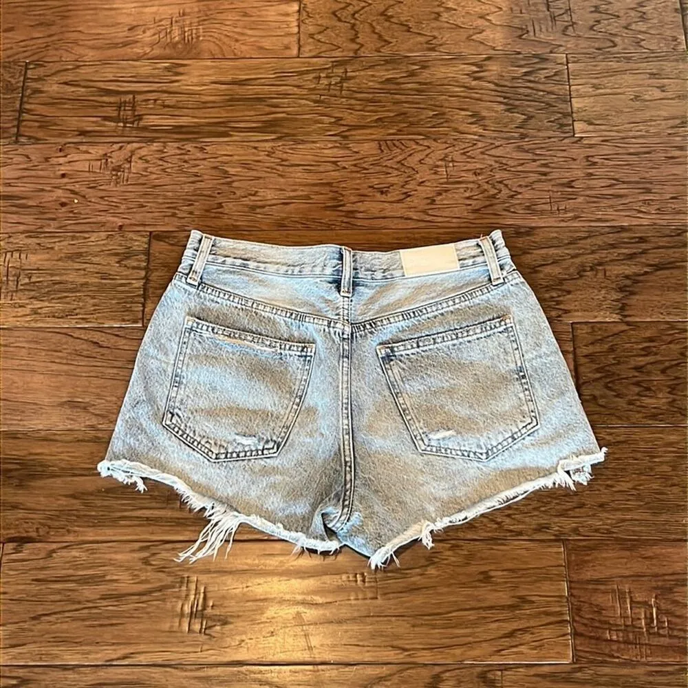 Pistola Nova High Rise Cut Off Short Size 28 - Image 2