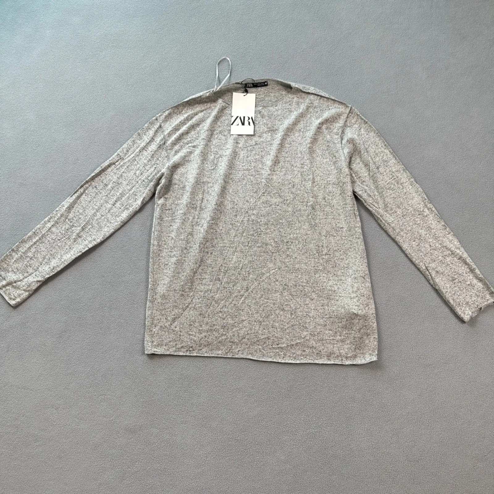 ZARA Woman Long Sleeve Crew Neck Top M Heathered Gray Soft Knit Classic NWT - Image 6