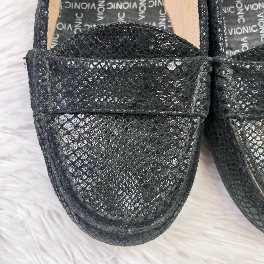VIONIC Larrun Black Leather Snakeskin Print Slip On Loafers 7 - Image 4