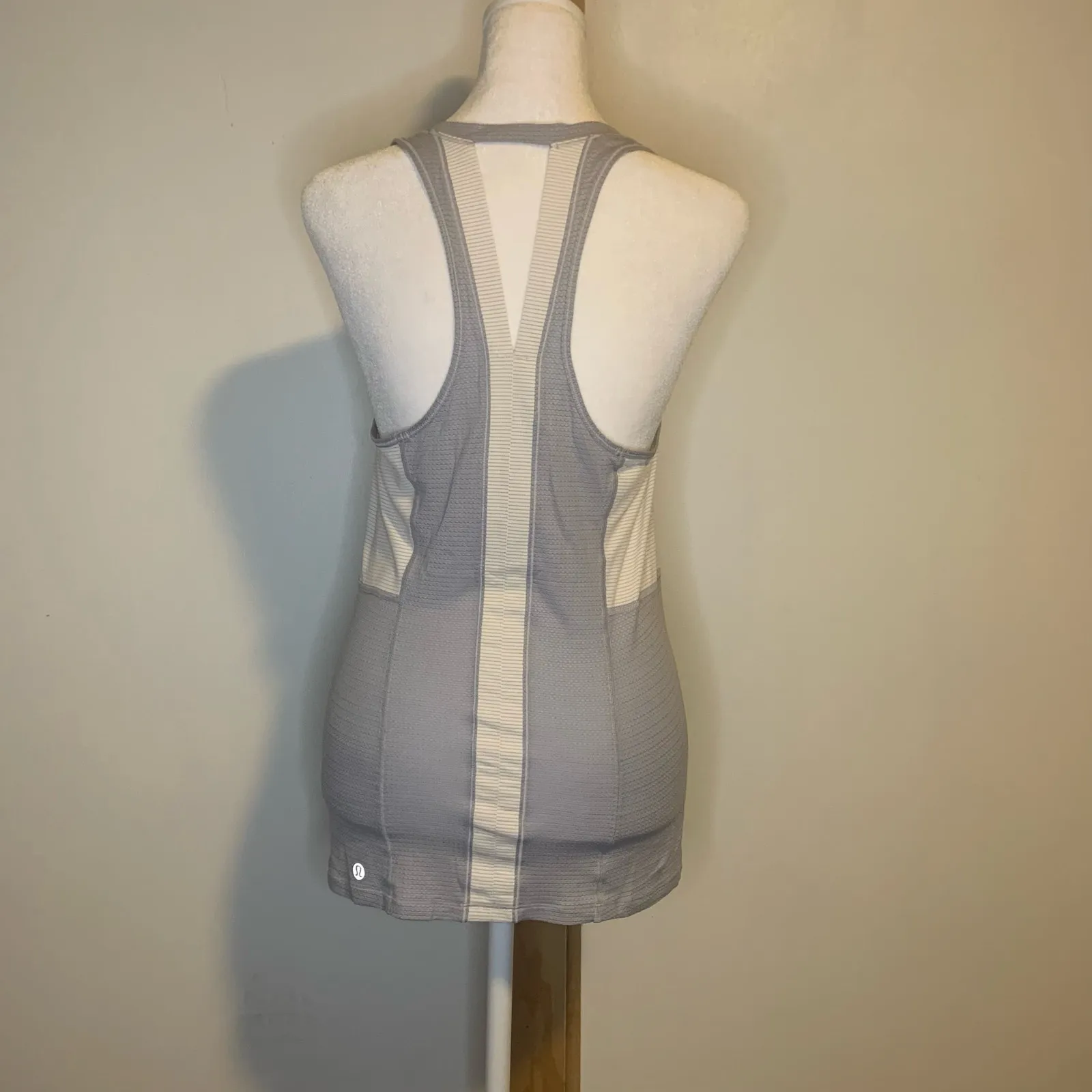 Lululemon Pedal to the Medal gray & cream striped racerback tank top - Image 5