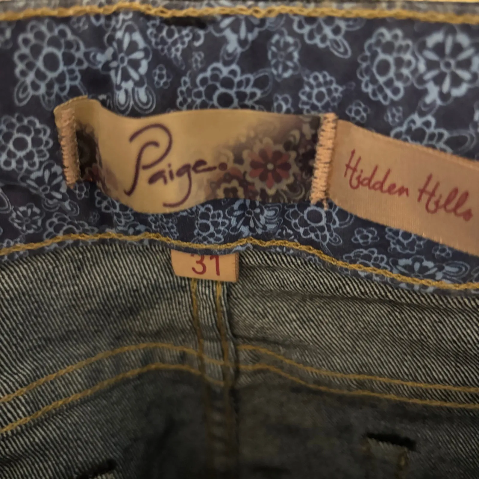 Paige Hidden Hills NWOT Dark Wash Bootcut Jeans Size 31 - Image 4