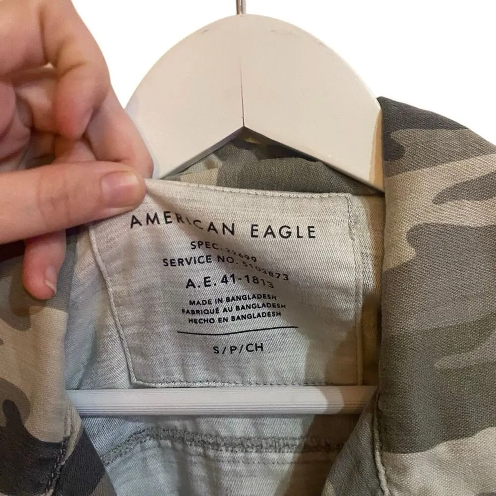 American Eagle 100% cotton camo army full zip crop drawstring oversized jacket s - Image 2