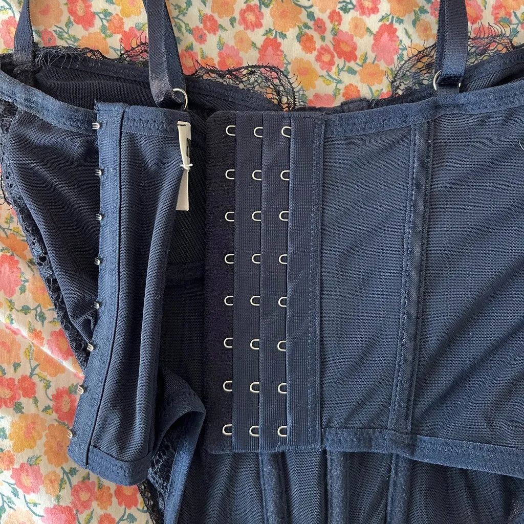 Urban Outfitters Blue  going out corset top - Image 2