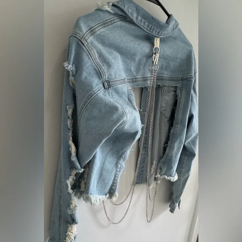 Distressed Denim Jacket with Chains Blue - Image 7