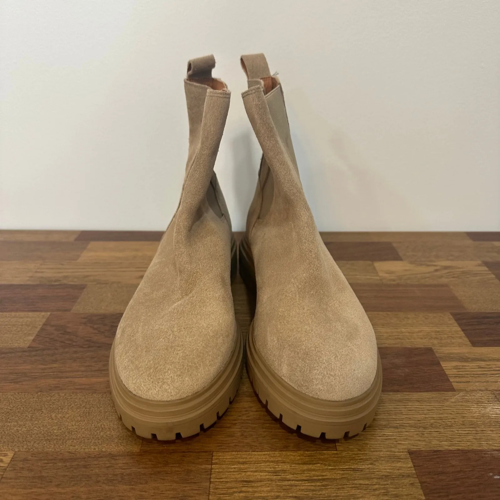 Lucky Brand Womens Boots 8.5 Brown Chelsea Ankle Suede Leather Platform Chunk - Image 5