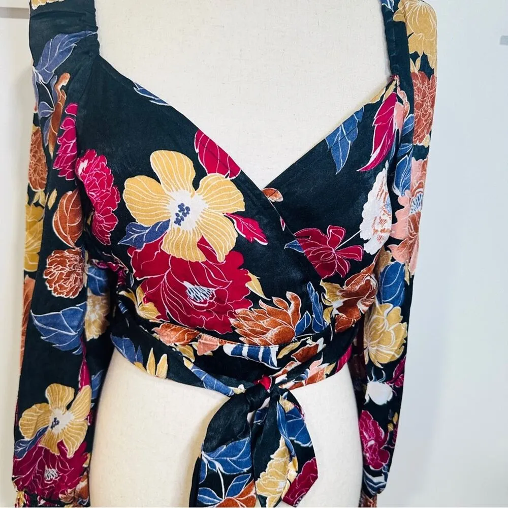 Band Of The Free M Black Berry Smocked Floral Wrap Crop Top Boho Western Gypsy - Image 2