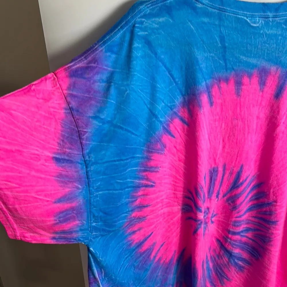 Bahamas Tie-Dye T-Shirt - Pink and Blue - Image 7