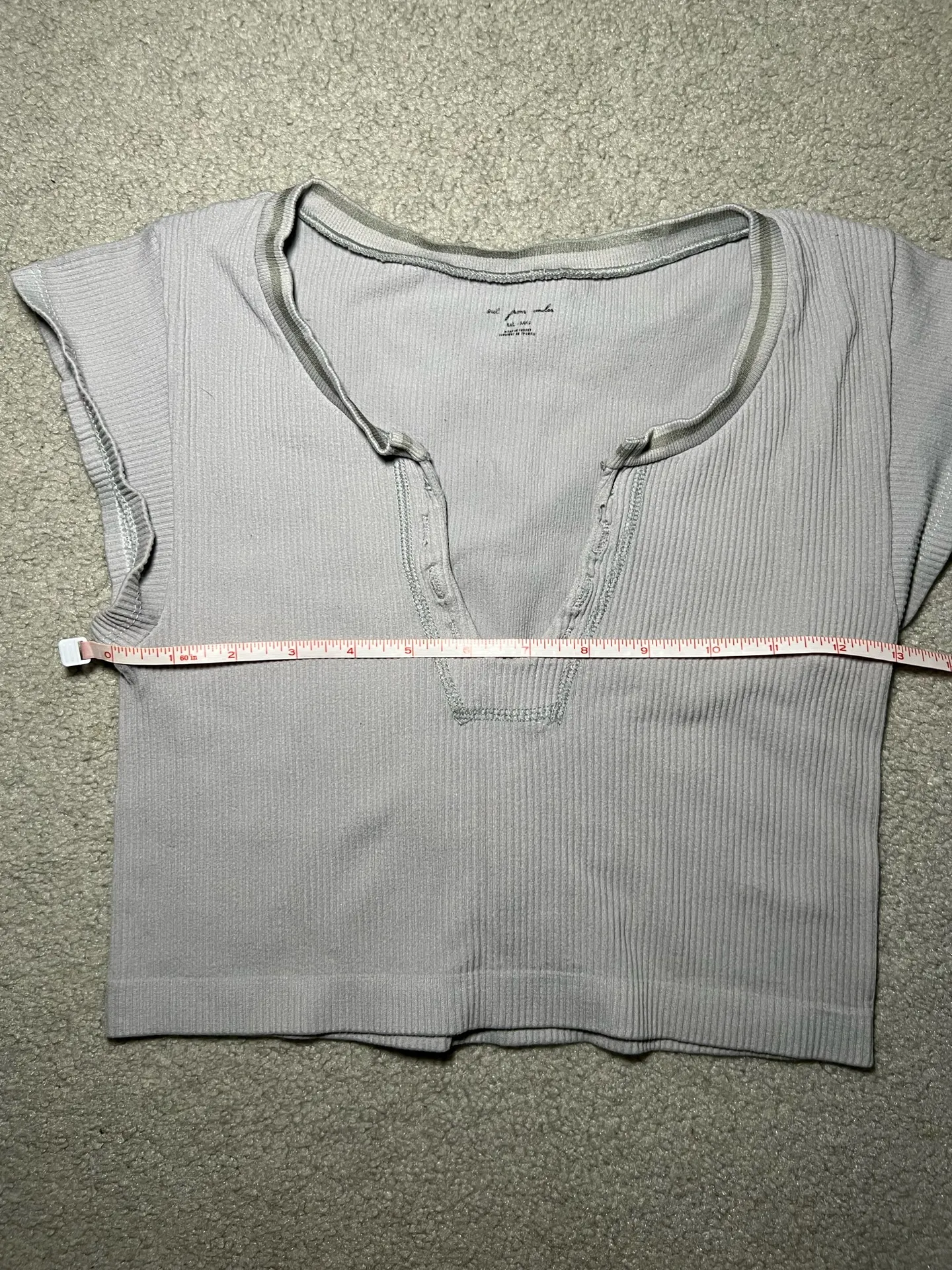 Viral Out from Under Urban Outfitters Crop Top Size M/L - Image 4