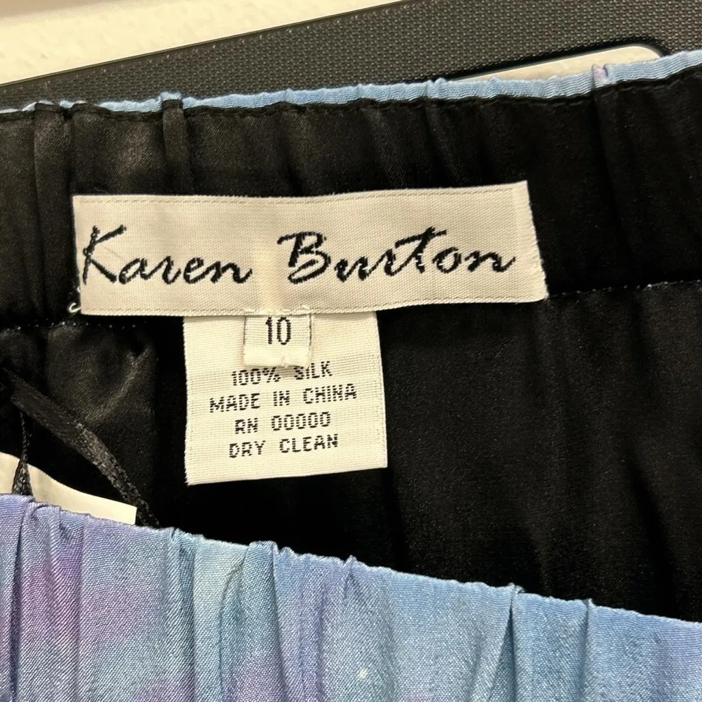 100% Lined Silk Wearable Art Blue and Purple Tie - Image 4