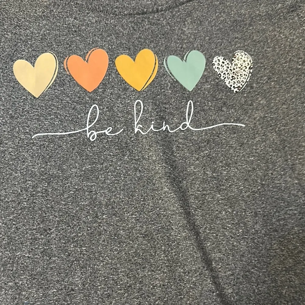 Gray 'Be Kind' ladies shirt Sz xl - Image 2