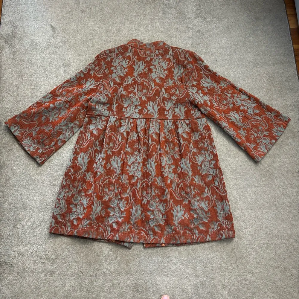 Ivy Jane Brocade Tapestry Floral Button Up Jacket - Image 2