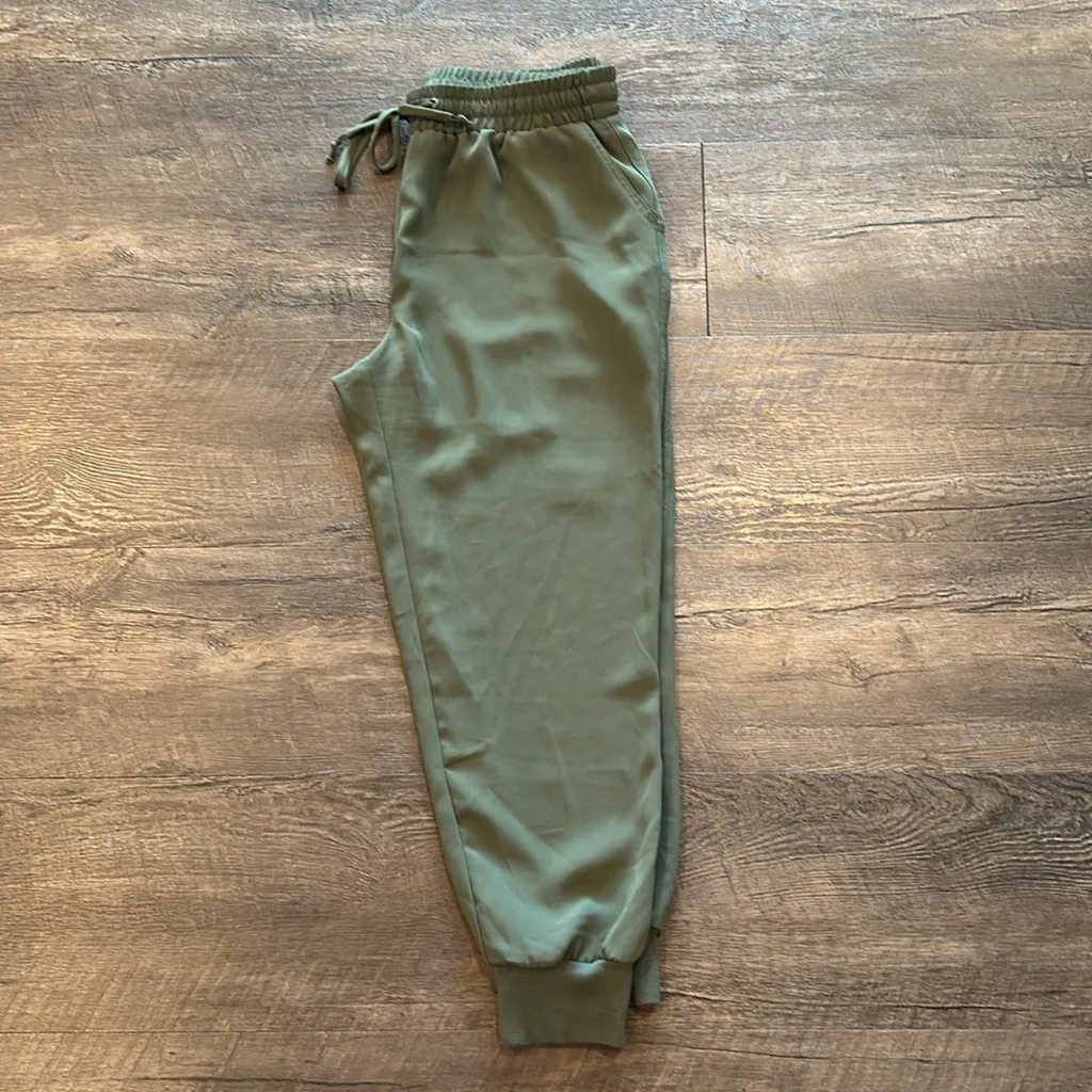 Gibson Large Olive Green Jogger Pant - Image 3