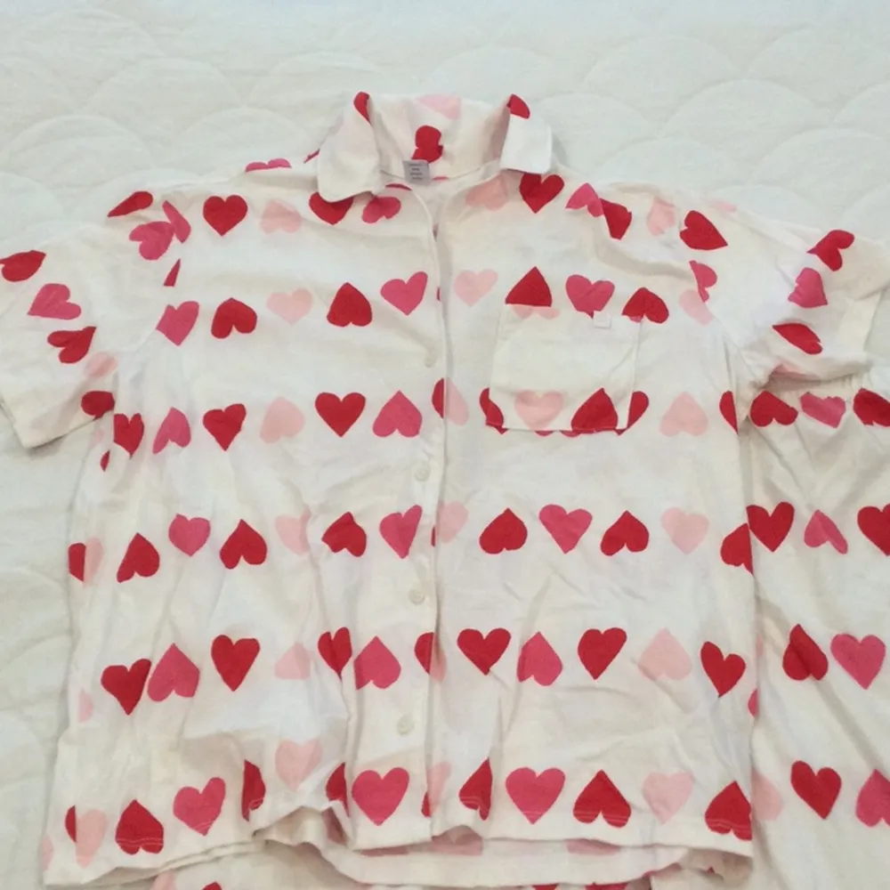 Old Navy Matching set heart pajamas - Image 2