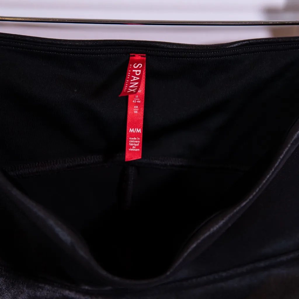 Spanx Faux Vegan Leather Textured High Rise Moto Leggings Black MED - Image 2