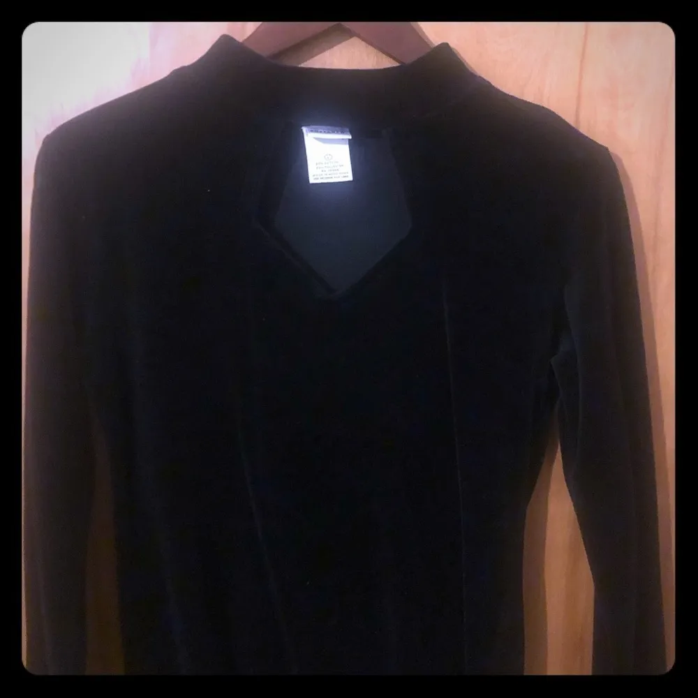 90s Velour dark academia cut out key hole black Body suit emo Goth whimsigoth Size M - Image 2