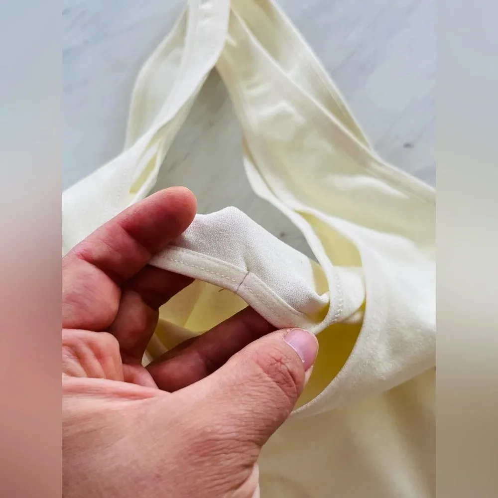 Anthropologie Seamless Shaping Tank in Off White Size Large NWOT - Image 7