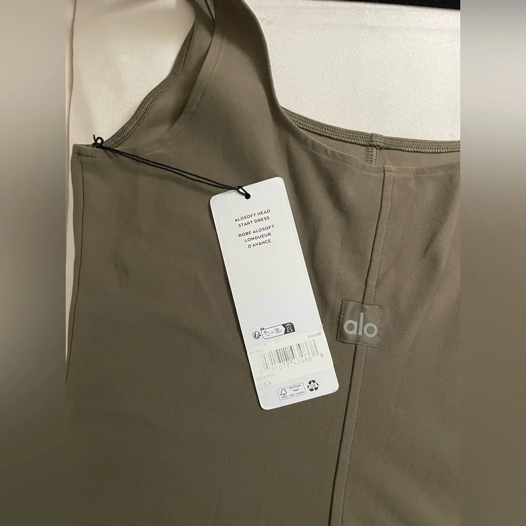 ALO Yoga NWT Alosoft Head start Dress OliveTree Color Size L - Image 7