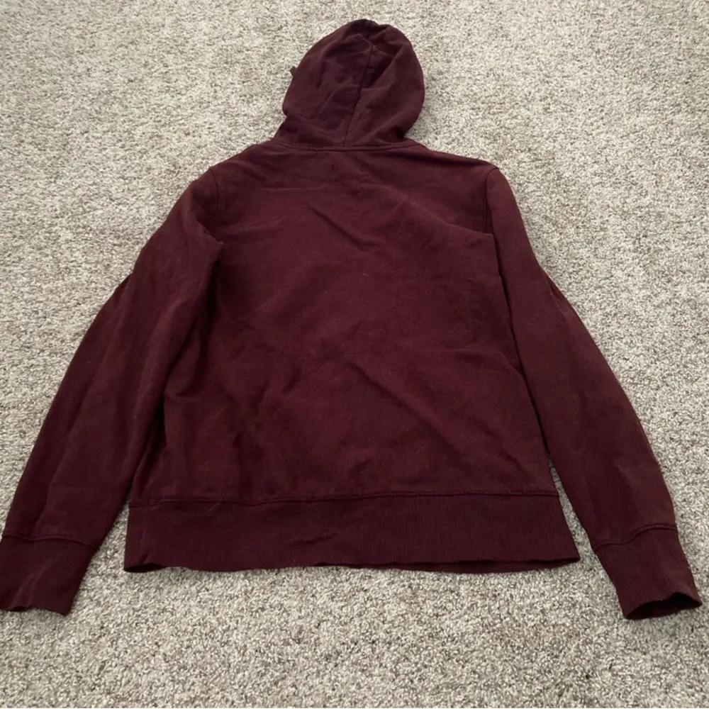 Good fellow size medium burgundy hoodie with a relaxed fit #hoodie - Image 2