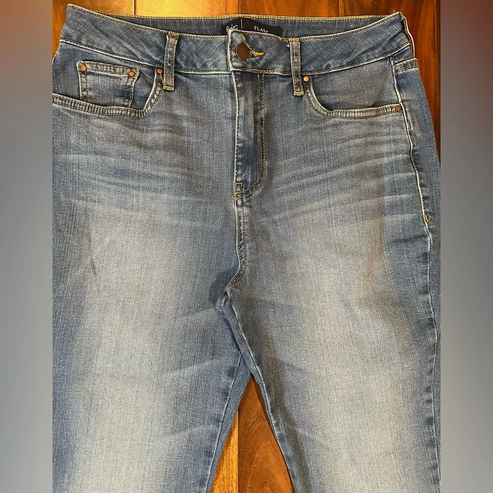 Boden Denim Flare Jeans - Image 5