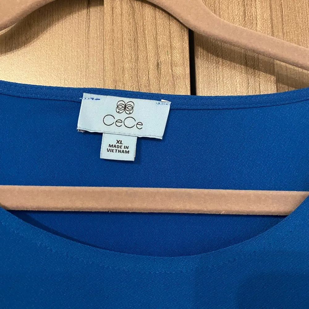 EUC CeCe Blouse - Image 3