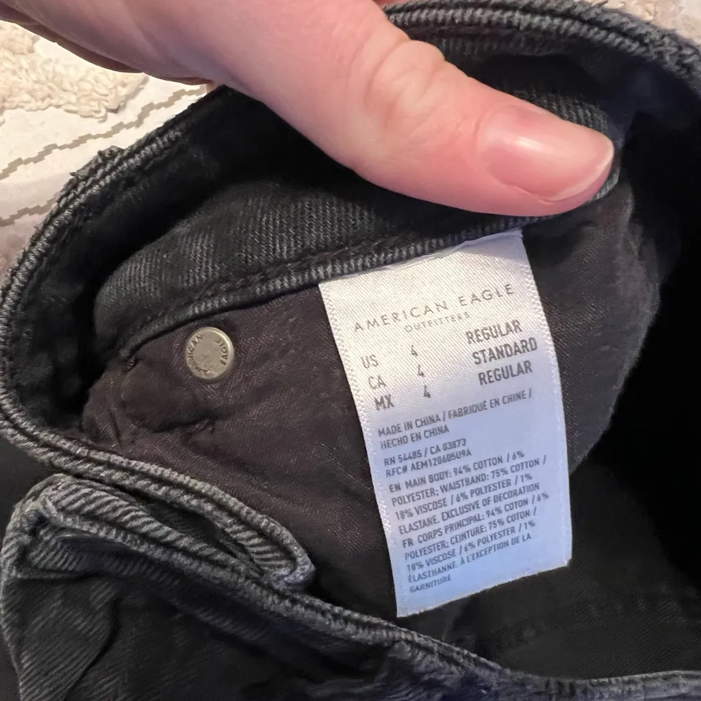 Men's Black Distressed Jeans - Image 3